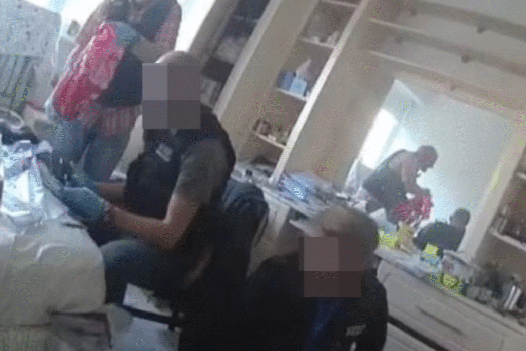 UK Forges Landmark Bitcoin Compensation Fund for £5.5Bbn Fraud Victims UK Forges Landmark Bitcoin Compensation Fund for £5.5Bbn Fraud Victims: It has been announced that the largest Bitcoin seizure in the UK, valued at £5 billion, could be returned to over 128,000 Chinese victims of a massive investment scam.